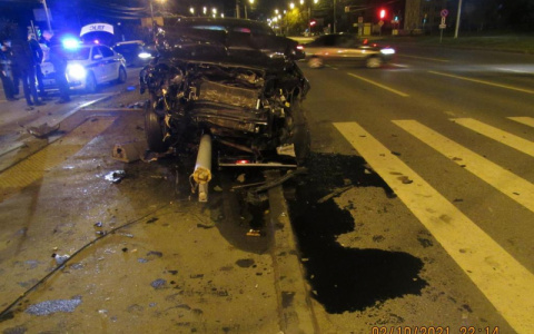 Две маленькие сестры пострадали в ДТП: подробности вечерней аварии в Новоюжном районе