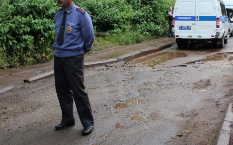 Чебоксарка-рецидивистка украла ключи и обворовала квартиру сожителя матери