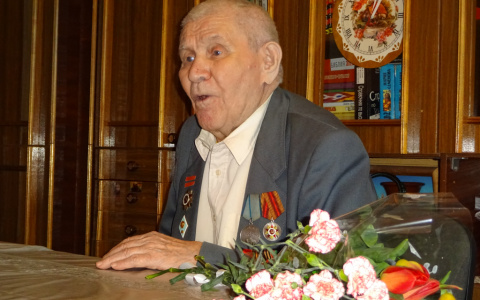 В Чебоксарах умер 97-летний ветеран войны, сражавшийся в Курской битве