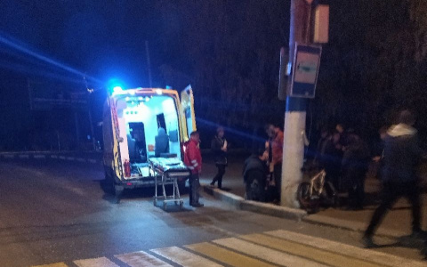 В Новочебоксарске иномарка сбила велосипедиста на пешеходном переходе