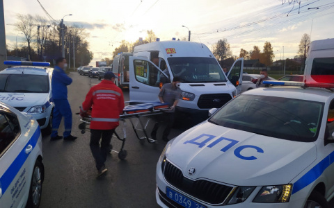 В Чебоксарах девушка порезала ножом водителя 43-й маршрутки