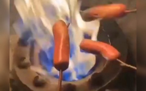 Чебоксарцу, который жарил сосиски на Вечном огне, не удалось обжаловать приговор суда