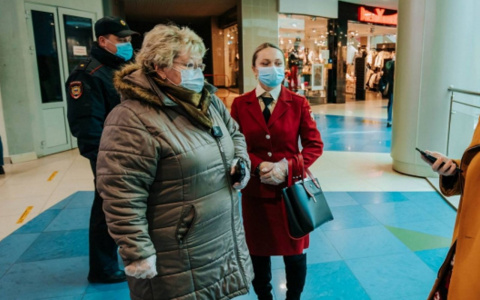 Министр здравоохранения России предложил ужесточить антиковидные меры в Чувашии