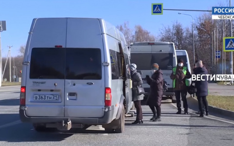 Чиновники взялись за общественный транспорт из-за роста коронавирусных больных