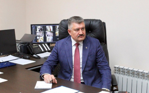 Главврач кугесьской больницы опроверг продажу в его медучреждении QR-кодов