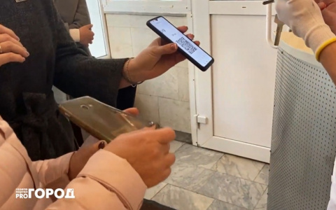 Олег Николаев предположил, что минимум до Нового года Чувашия будет жить по QR-кодам