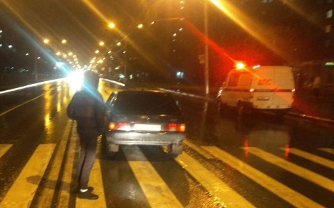 Из-за сильного дождя в Чувашии сбили двух пешеходов