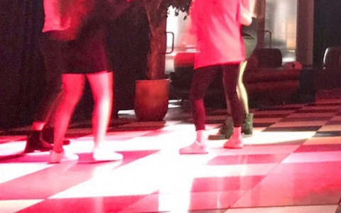 Ночью в Чебоксарах проверяющие посетили бары, на которые жаловались жители: в заведении курили кальян и пускали без QR-кодов