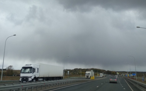 Компания «ЭнергоПроф» поставила резервный дизельный генератор для строительства скоростной трассы М-12