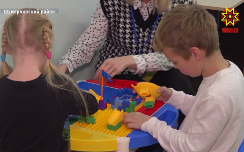 В Чувашии появятся профессиональные приемные семьи для детей-сирот