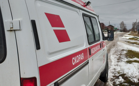 В Чувашии у женщины начались экстренные роды: ребенок появился на свет прямо на улице