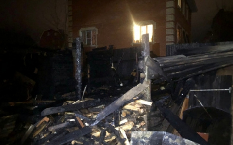 В Чебоксарах на выходных попытались сжечь человека, раненый смог выбраться из огня