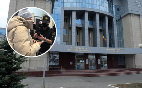 За отказ в референдуме против QR-кодов активисты подали иск на ЦИК в Верховный суд Чувашии