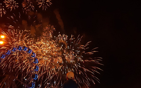 В Чебоксарах определили 55 площадок, где разрешили запускать новогодние салюты