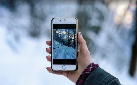 Мороз и солнце, и смартфон: пять советов, как уберечь телефон от переохлаждения