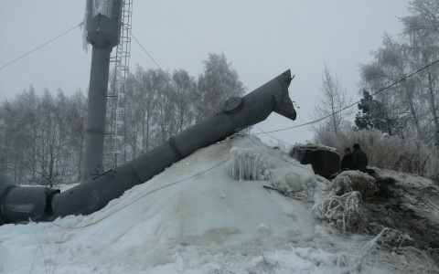 Накануне Нового года в Цивильском районе остались без воды: "Заледеневшая башня развалилась на три части"