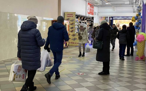 Как работают торговые центры, банки и другие организации Чувашии в новогодние праздники