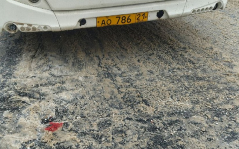 В Новочебоксарске автобус сбил женщину, которая переходила дорогу на красный свет