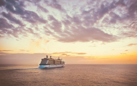 Банк «Открытие» и Visa разыграют три круиза в Арктику