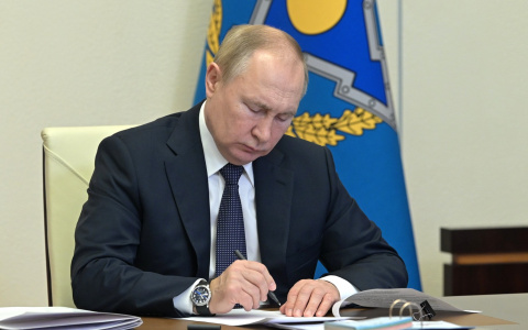 Путин подписал закон о пожизненном наказании для педофилов