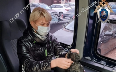 В Чувашии бывшая сотрудница полиции обещала содействие в жилищных аферах и просила за это деньги