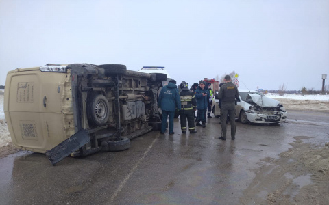 Инкассаторы не уступили дорогу и устроили ДТП с пострадавшими в Ядринском районе
