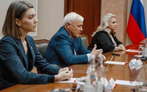 Четыре депутата от Чувашии попали под санкции Евросоюза