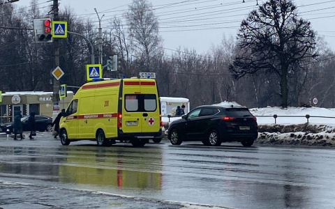 В Цивильске спасли мужчину, который подавился хлебом и едва не умер