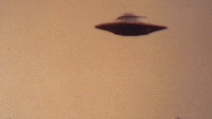 Жителям Чувашии посчастливилось увидеть в небе летающие тарелки инопланетян