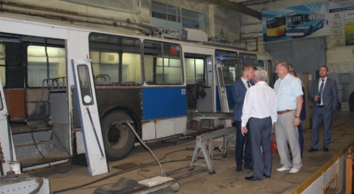 В Чебоксарах под угрозой банкротства уберут вечерние троллейбусы