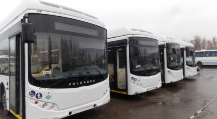 Для Новочебоксарска привезли четыре больших автобуса