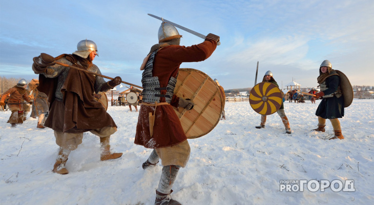 В Чувашии богатыри сразились на мечах в исторической битве 