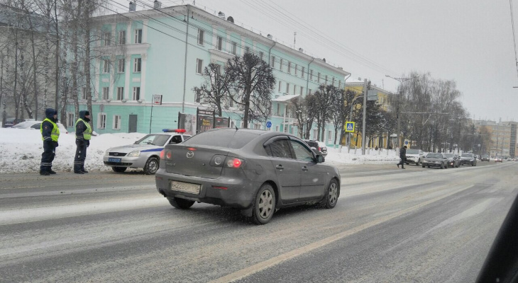 Ладыков призвал отказаться от автомобилей на время снегопадов