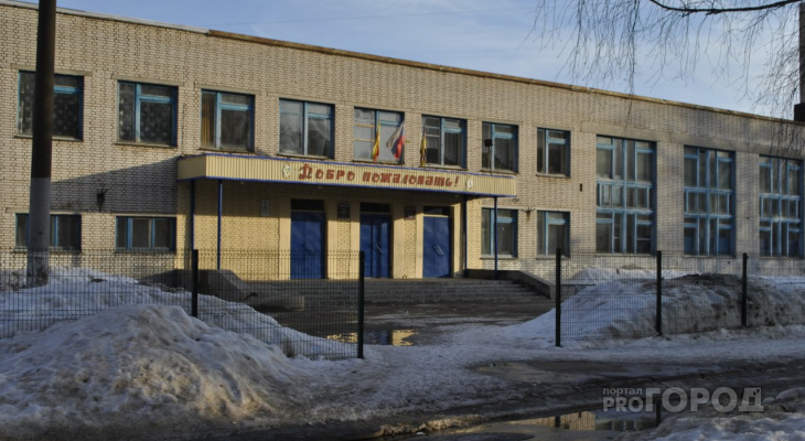 В школе Новочебоксарска ученику запретили рассказывать о тараканах