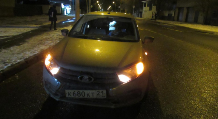 В Южном Поселке "Гранта" на зебре сбила подростка В Южном Поселке "Гранта" на зебре сбила подростка