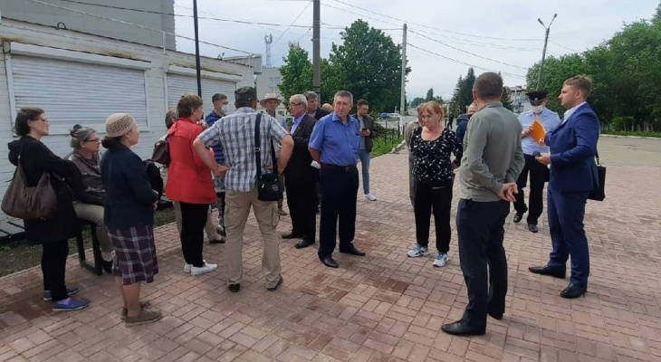 Жители деревень в Цивильском районе снова не получили конкретных ответов по агропарку рядом с их домами Жители деревень в Цивильском районе снова не получили конкретных ответов по агропарку рядом с их домами
