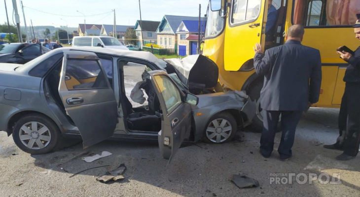 Водитель школьного автобуса, устроивший смертельное ДТП, дополнительно сбил ребенка у детсада Водитель школьного автобуса, устроивший смертельное ДТП, дополнительно сбил ребенка у детсада