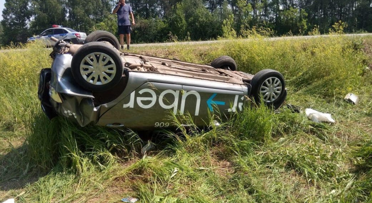 Смертельное ДТП в Вурнарском районе: "Лада Веста" съехала в кювет и перевернулась Смертельное ДТП в Вурнарском районе: "Лада Веста" съехала в кювет и перевернулась