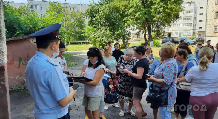Погорельцам новочебоксарской пятиэтажки выплатят материальную помощь Погорельцам новочебоксарской пятиэтажки выплатят материальную помощь