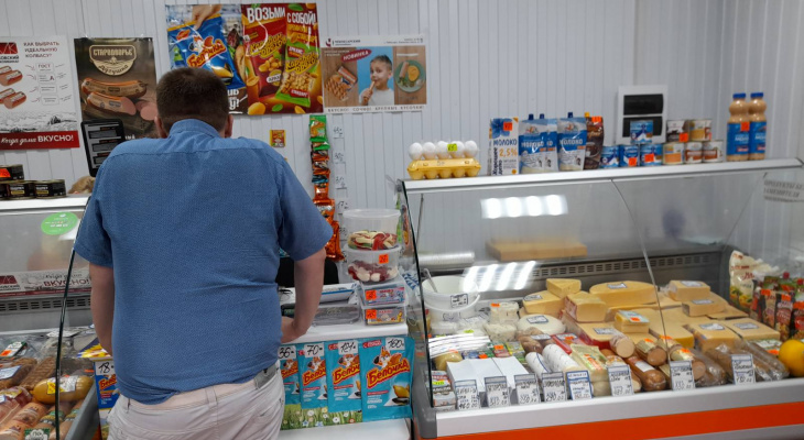 В Чебоксарах чиновники ходят с рейдами в поисках работников, получающих зарплату "в конвертах" В Чебоксарах чиновники ходят с рейдами в поисках работников, получающих зарплату "в конвертах"