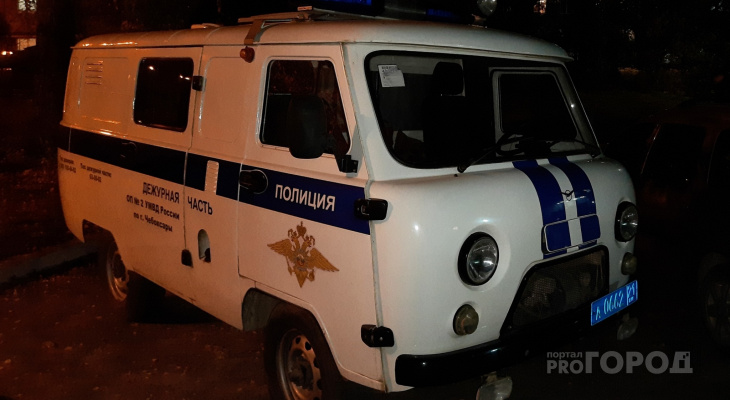 Полиция задержала группу воров: только конфет и оливкового масла набрали почти на 13 тысяч рублей Полиция задержала группу воров: только конфет и оливкового масла набрали почти на 13 тысяч рублей