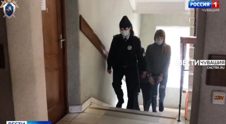 Девушка обратилась к водителю, которого ранила ножом: "Если чем-то могу помочь, помогу" Девушка обратилась к водителю, которого ранила ножом: "Если чем-то могу помочь, помогу"