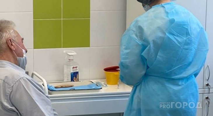 В Чебоксарах очередь по записи на вакцину от коронавируса растягивает ожидание на 10 дней