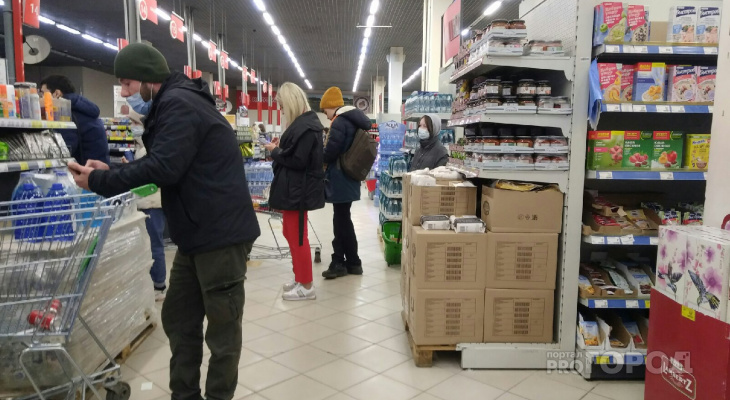 Николаев рассмотрит возможность допуска в супермаркеты по QR-кодам