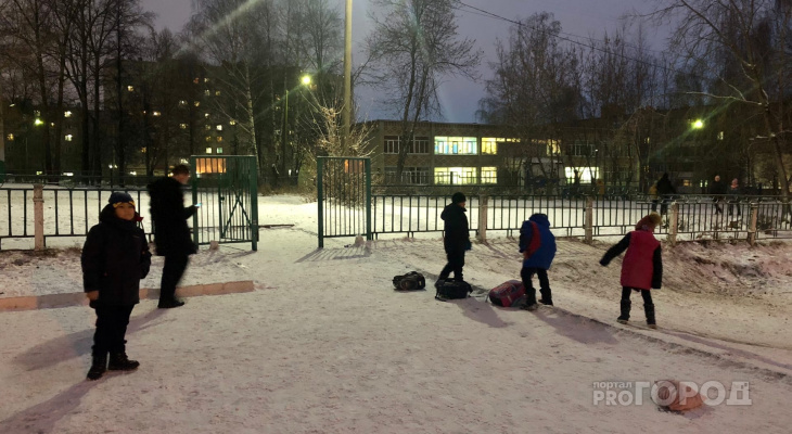 В понедельник власти Чувашии решат, начнутся ли школьные каникулы раньше 31 декабря