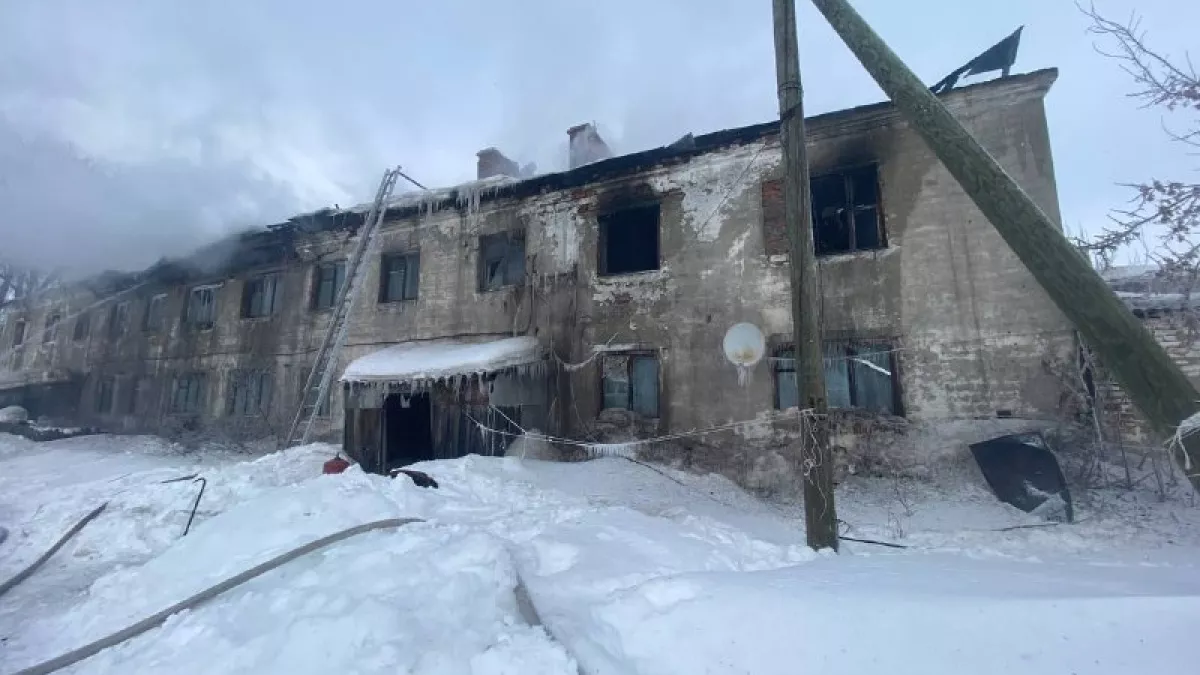 В Козловском районе в сгоревшем аварийном многоквартирном доме нашли тело женщины