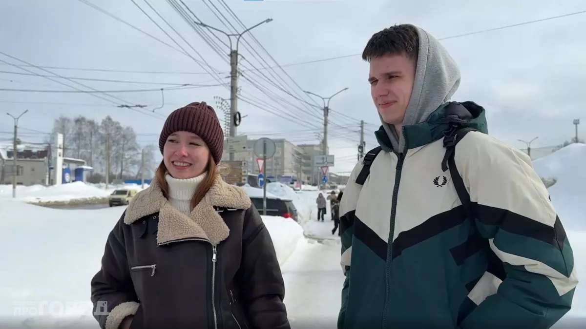 Какие подарки хотят получить чебоксарки на 8 Марта и сколько денег на них готовы тратить мужчины: "Не хотелось бы гель для душа"