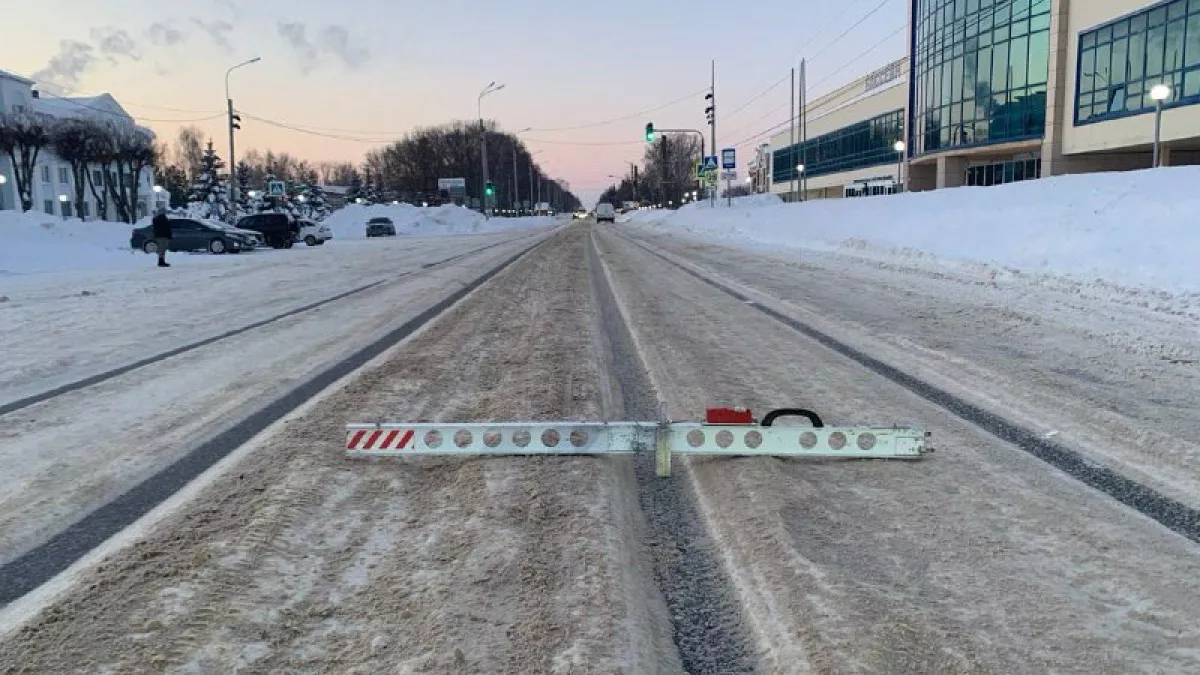 В Чувашии наказали ответственных за чистку дорог из-за наледи по пути школьных автобусов