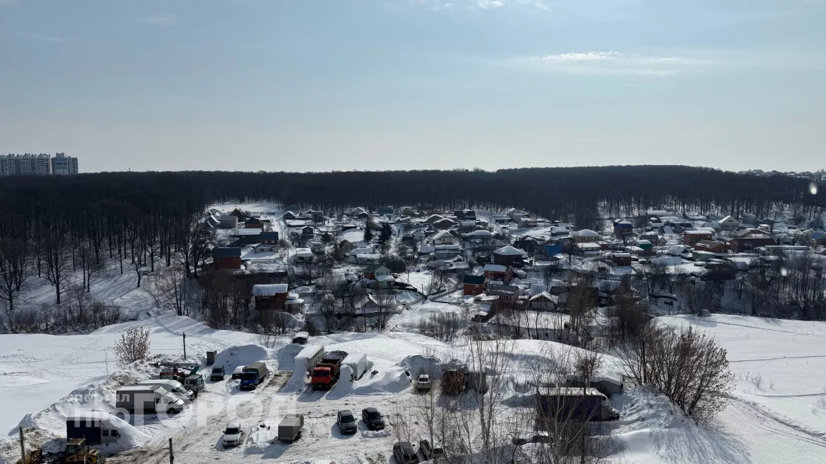 Пыль из Северной Африки окрасила небо над Чувашией в мутно-голубой цвет