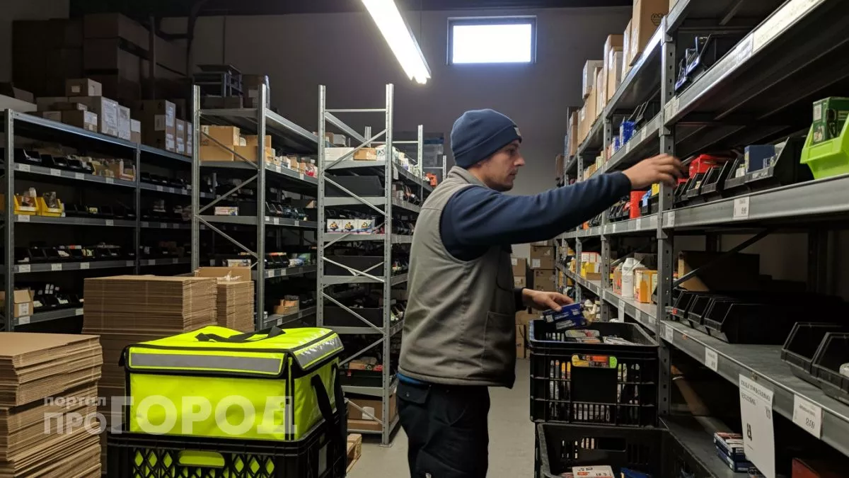 "Магнит" и "Пятерочка" запускают закрытые магазины: почему обычных покупателей туда не пускают